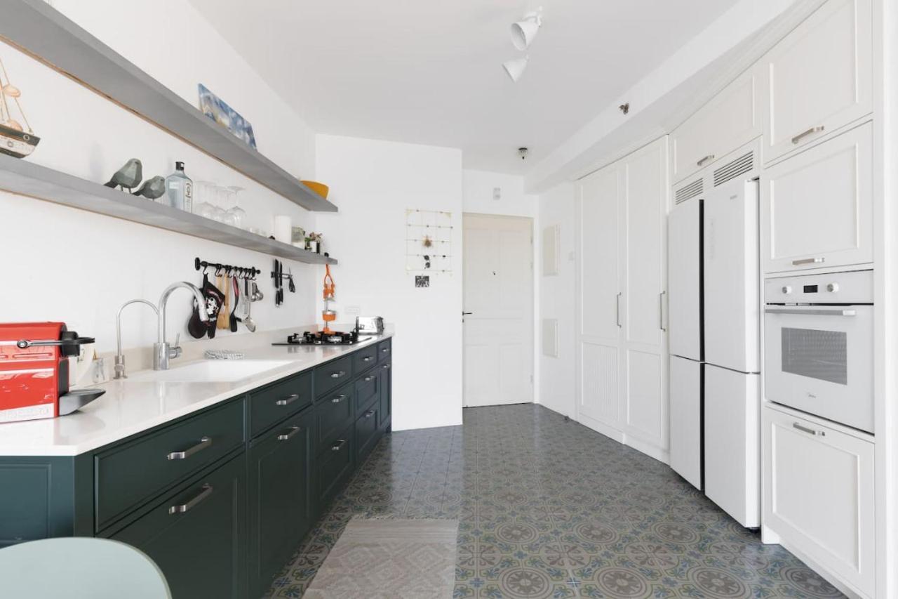Elegant Apartment W Balcony & Mamad In Heart Of Tel Aviv By Sea N' Rent Eksteriør billede
