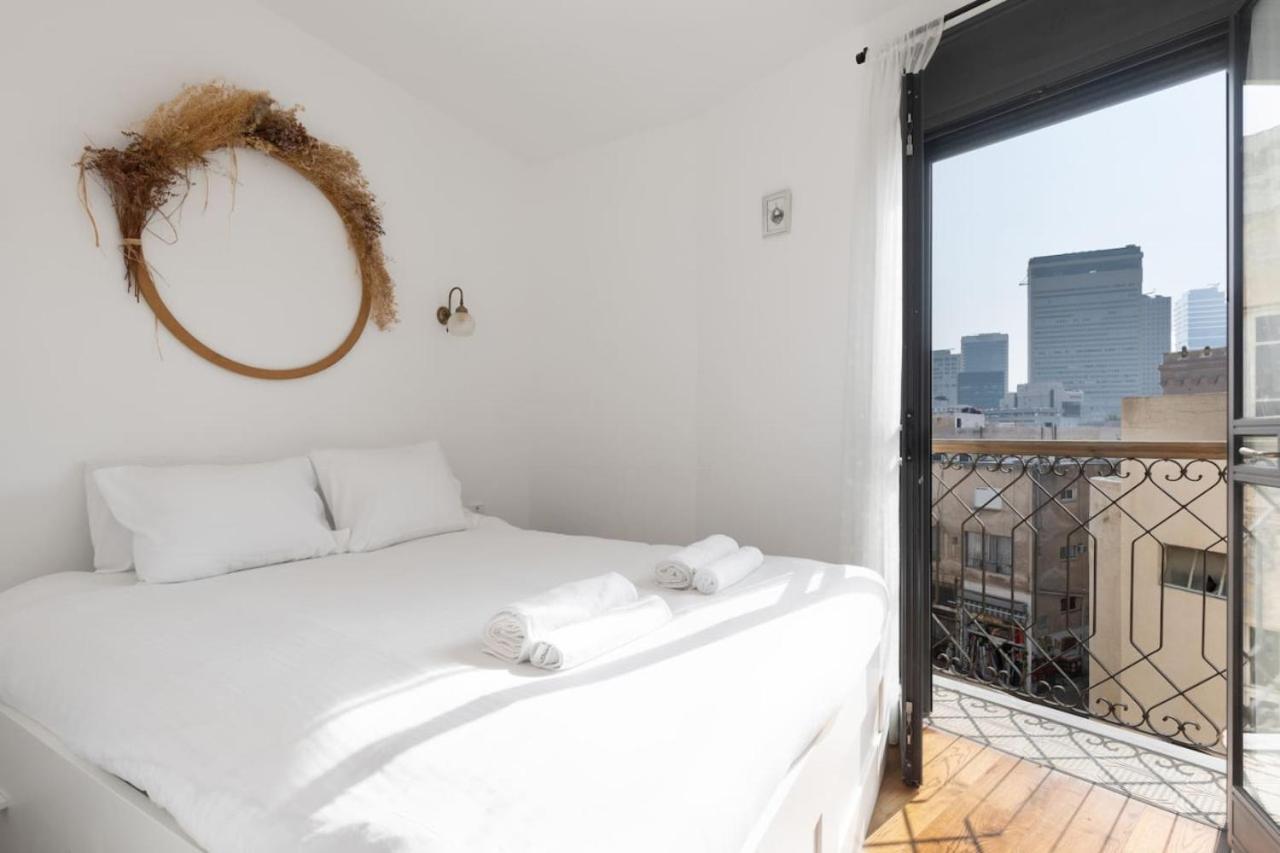 Elegant Apartment W Balcony & Mamad In Heart Of Tel Aviv By Sea N' Rent Eksteriør billede