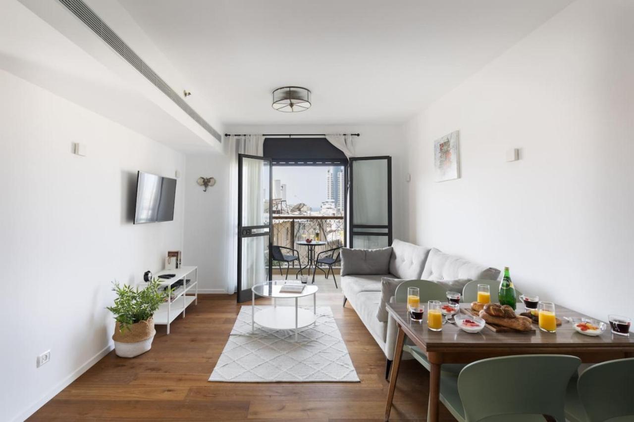 Elegant Apartment W Balcony & Mamad In Heart Of Tel Aviv By Sea N' Rent Eksteriør billede